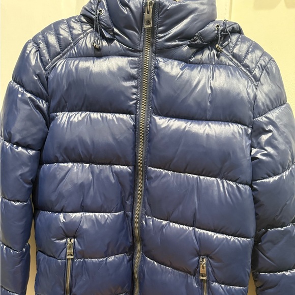 ✅ BRAND NEW Guess puffer jacket!!! ✅ - Picture 12 of 12